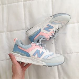 New Balance Sneakers